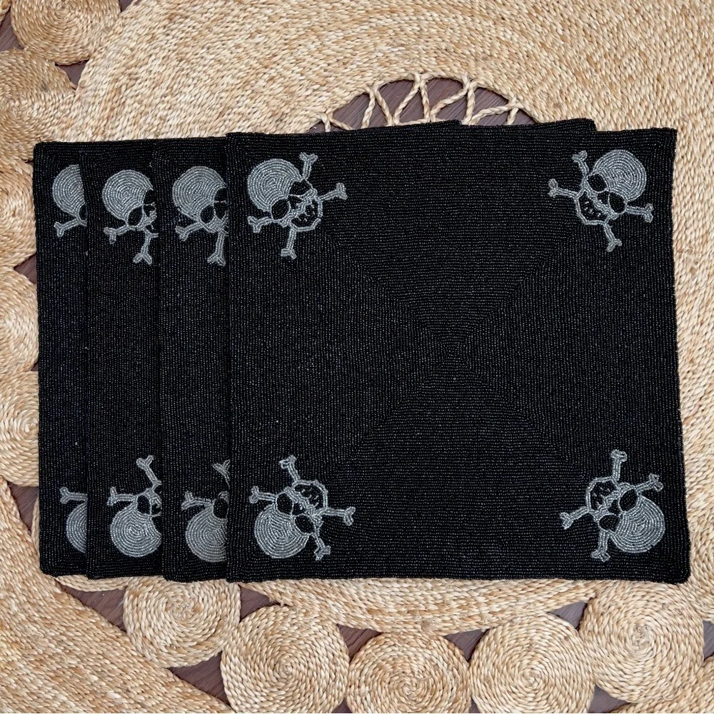 BUNDLE- HALLOWEEN DECOR - includes everything shown!